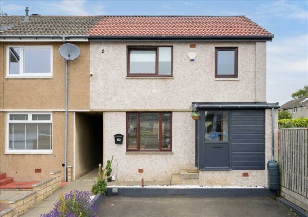 Couston Drive, Dalgety Bay