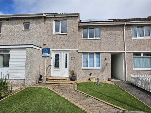 Couston Place, Dalgety Bay
