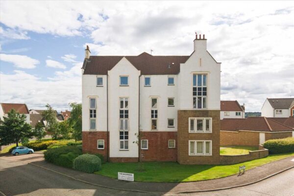 The Moorings, Dalgety Bay