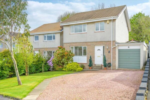 Lade Braes, Dalgety Bay