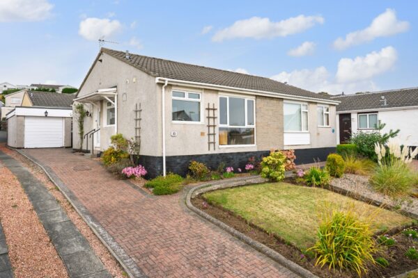 Pinnel Place, Dalgety Bay, KY11