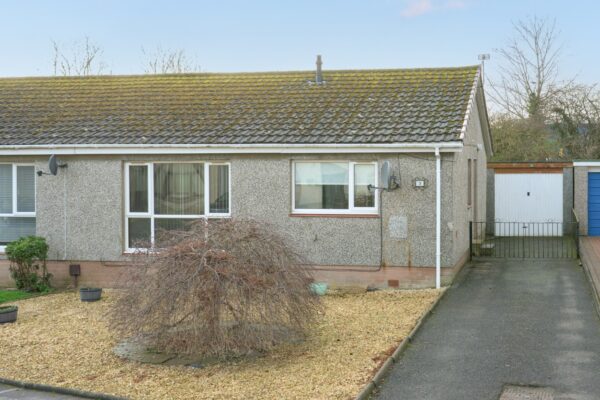 Pentland Rise, Dalgety Bay, KY11
