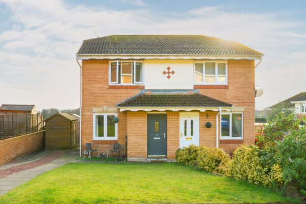 Letham Way, Dalgety Bay, KY11