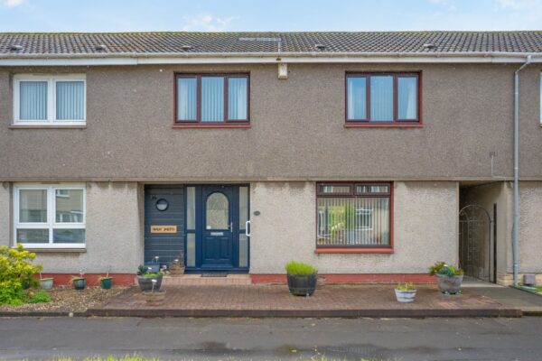 Otterston Grove, Dalgety Bay, KY11