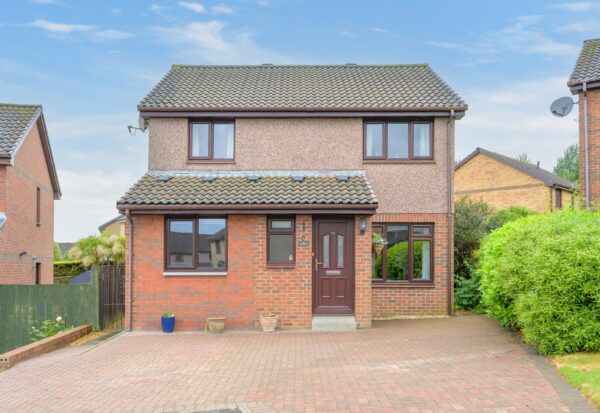 Moubray Road, Dalgety Bay, KY11
