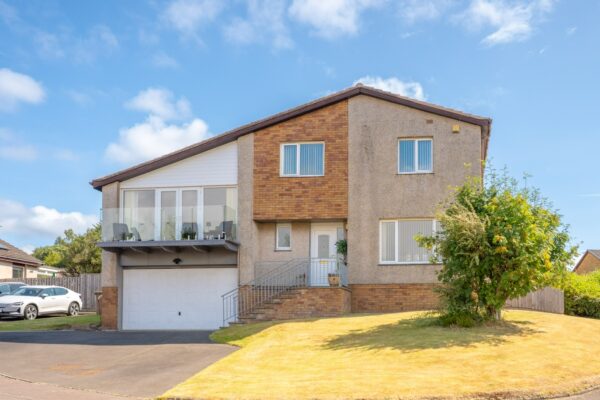 Rosebery View, Dalgety Bay, KY11